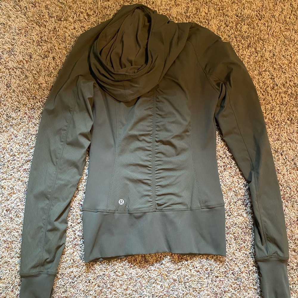 Lululemon In Flux Jacket - Picture 6 of 7